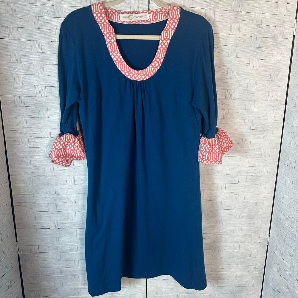 Tracy Negoshian women’s dress knit travel dress bell sleeve pocket feminine